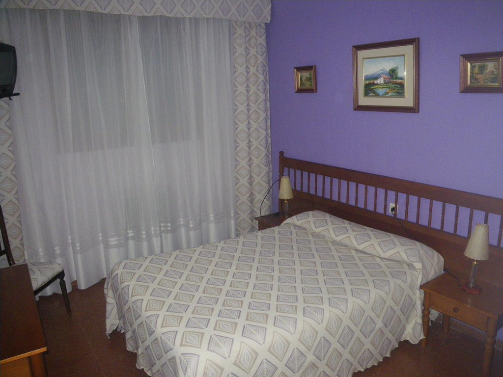 Duque De Osuna Medina de Ríoseco Exteriör bild